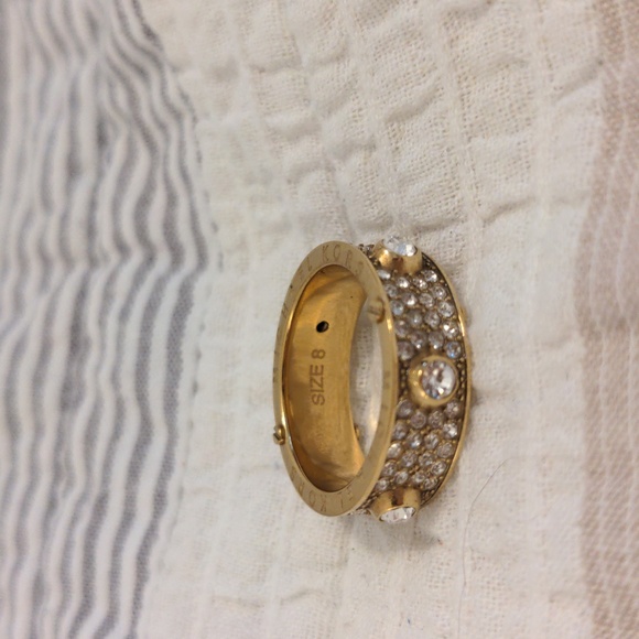 Michael Kors Astor Ring - Picture 4 of 4